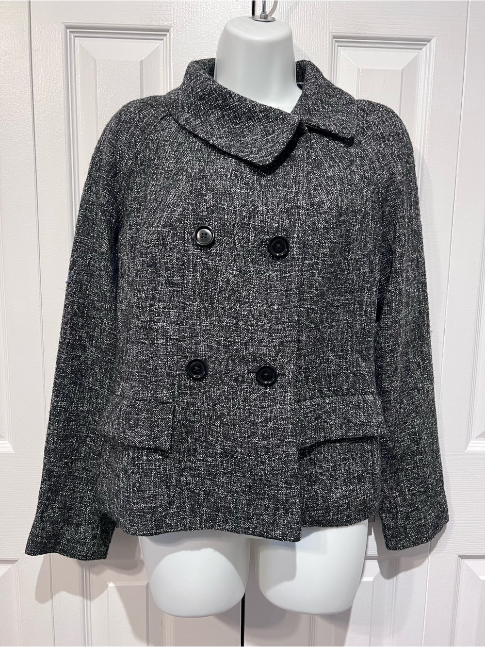 Banana Republic Black/White Wool Blend Double Breasted Jacket Blazer Size 6